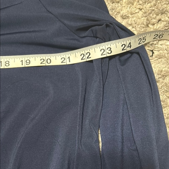 PLUS SIZE !! Ashley Stewart Blue Long Sleeve Cut Out Blouse - Picture 7 of 8